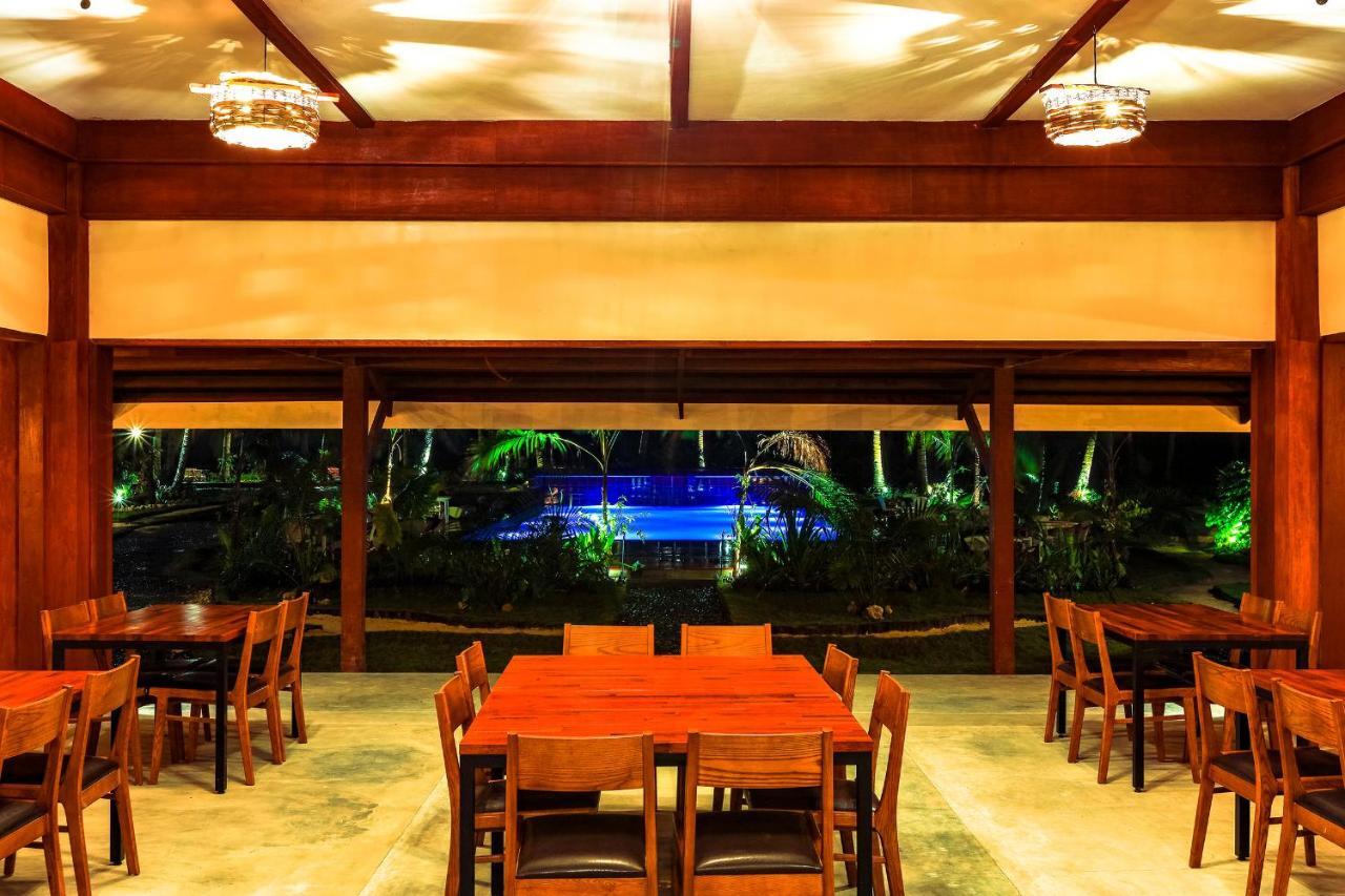 Retreat Siargao Resort General Luna  Exteriör bild